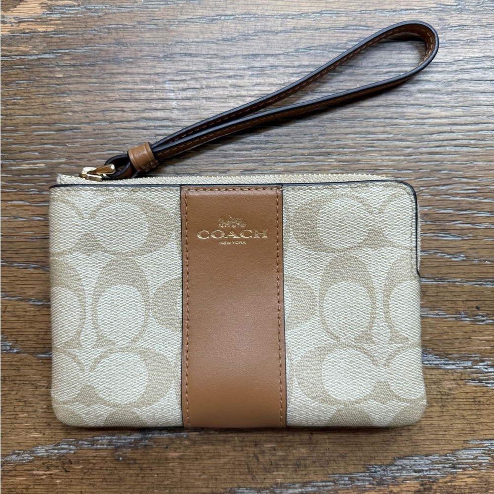 New Coach Beige Signature Canvas Wristlet with Tan Leather Stripe